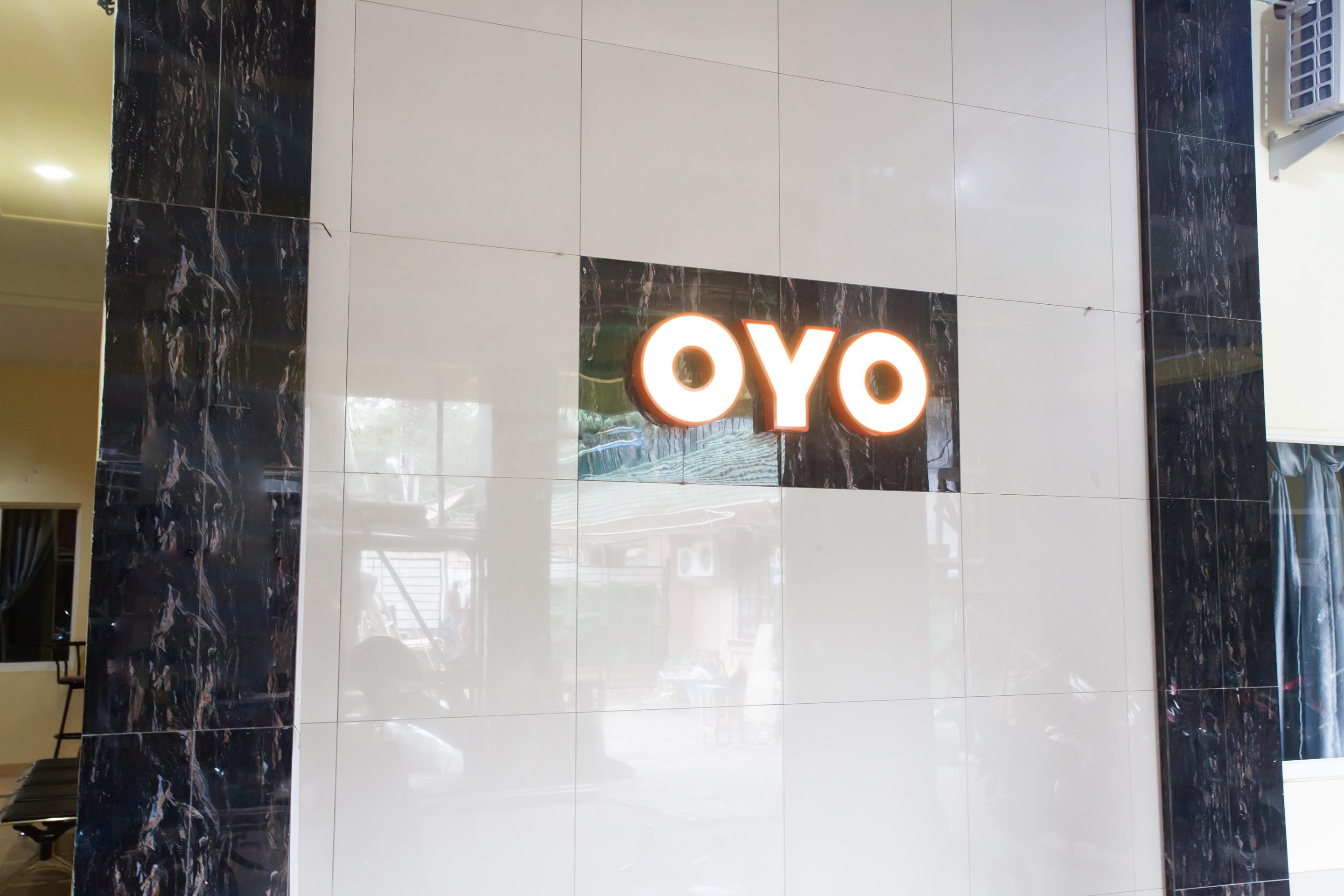 Oyo 990 Stadion Residence Syariah ميدان المظهر الخارجي الصورة