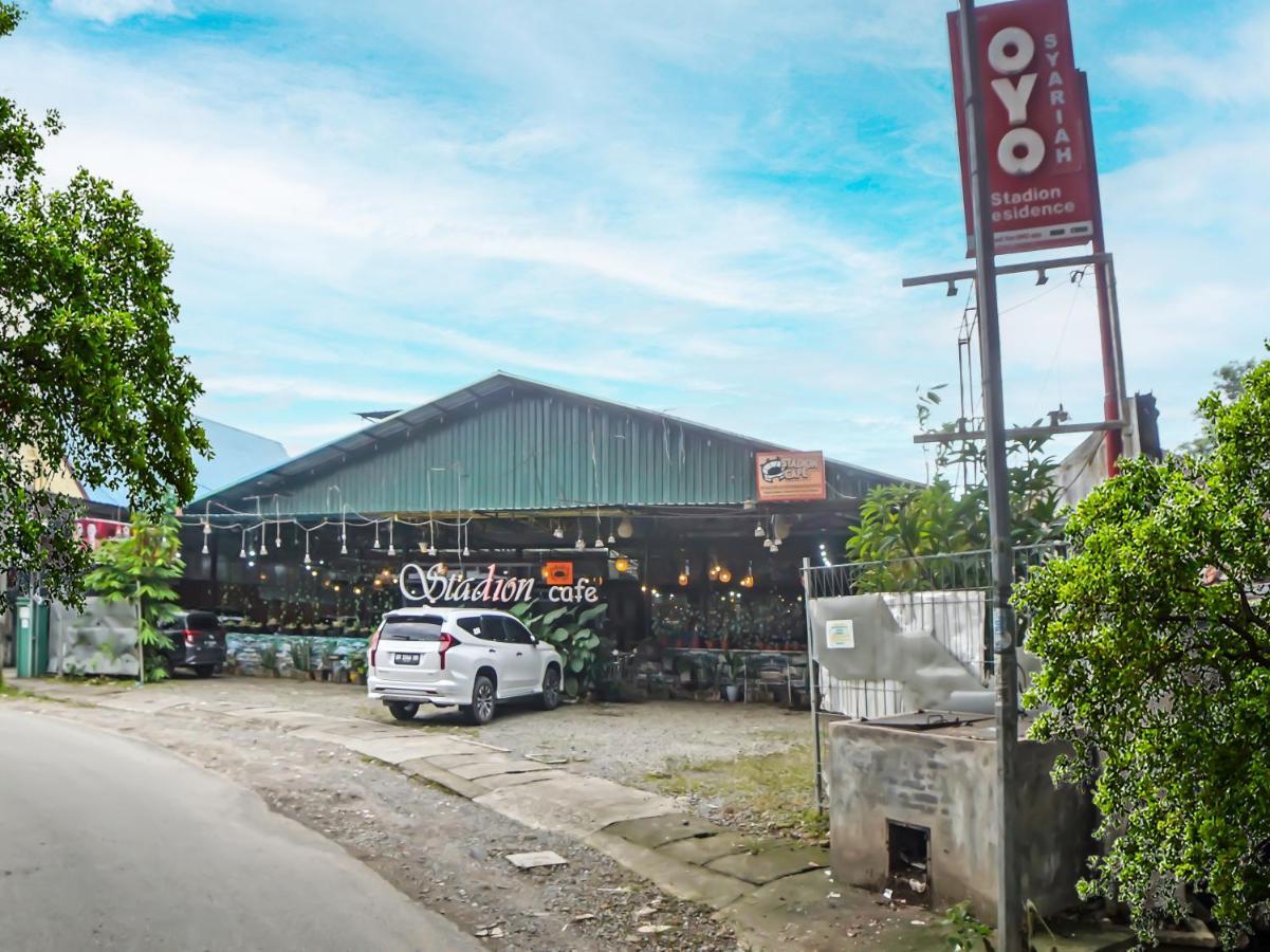 Oyo 990 Stadion Residence Syariah ميدان المظهر الخارجي الصورة